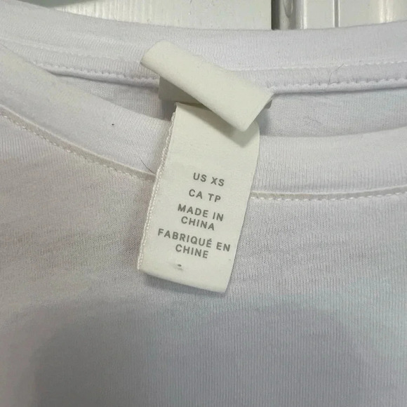 H&M Tee Shirt - Picture 3 of 3